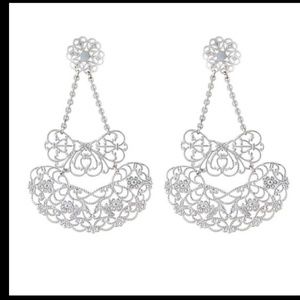 Katchi - silver tone earrings